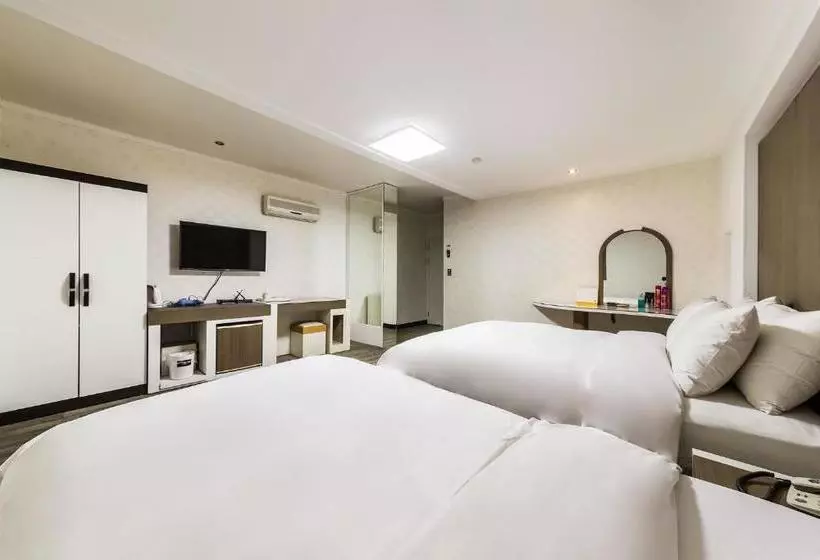 Fotos del hotel Hotel Tate:  12