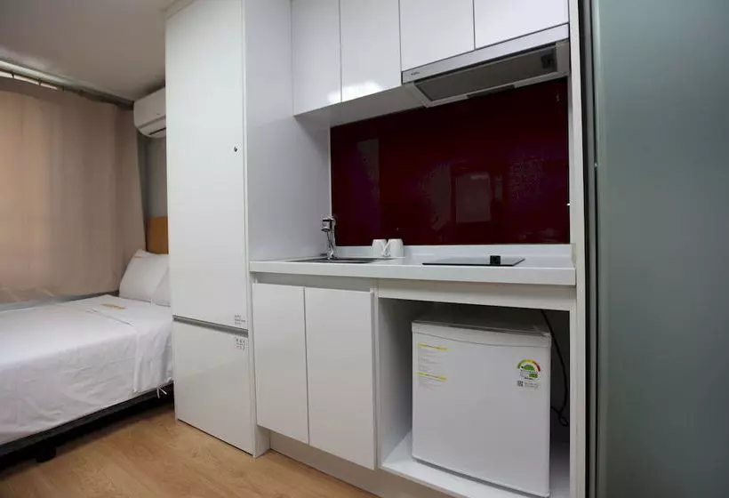 Fotos del hotel Easy Residence:  24