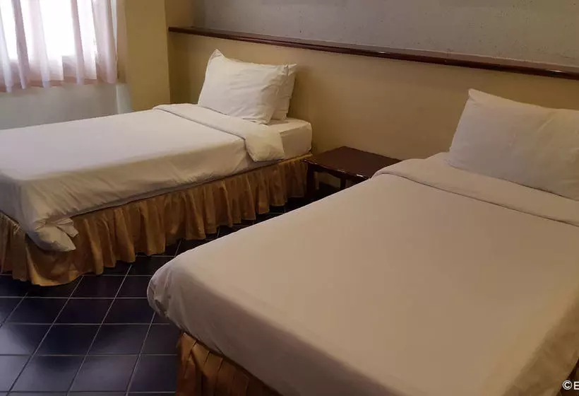 Dumaguete Royal Suite Inn