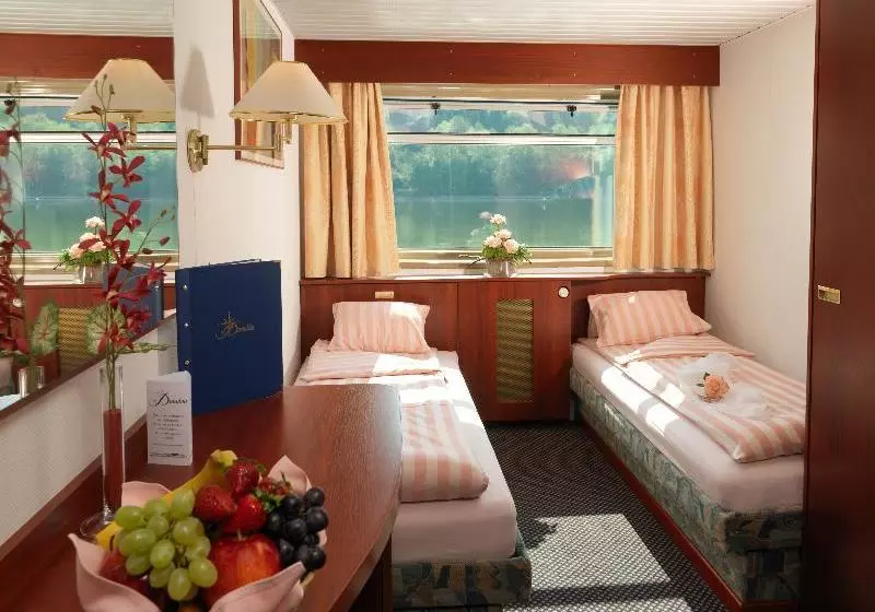 Fotos del hotel Faircruise Business Hotelship Frankfurt:  10