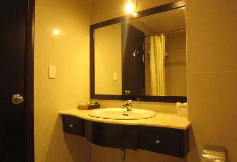 Fotos del hotel Hung Vuong 2:  23