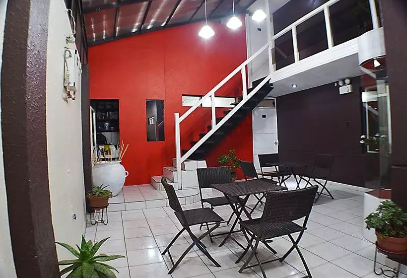 Fotos del hotel Cedros Cusco Inn:  2