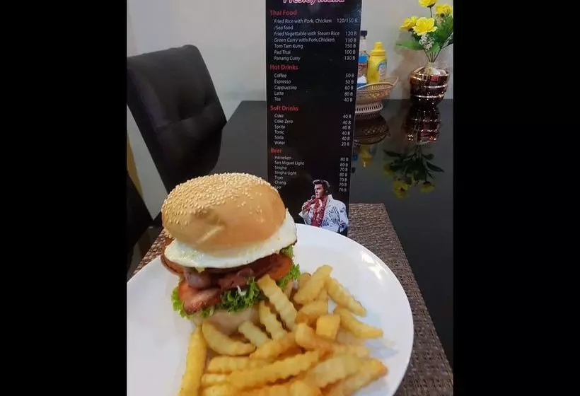 Fotos del hotel Presley Guesthouse:  3