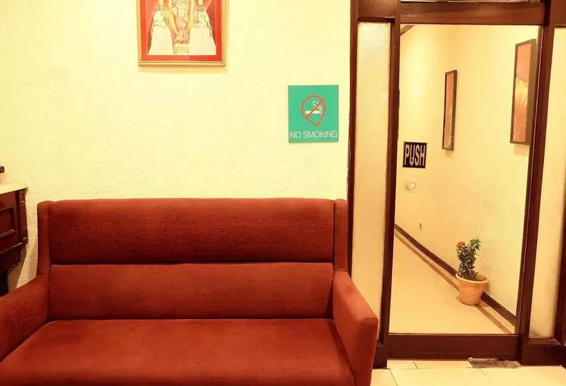 Fotos del hotel Oyo Rooms Ballygunge Lansdowne:  2