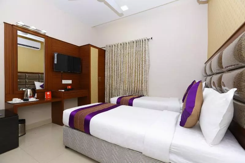 Fotos del hotel OYO Flagship 486 Nungambakkam-Greams road-Apollo Hospital:  2