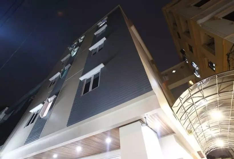 Fotos del hotel Newton Residence:  7