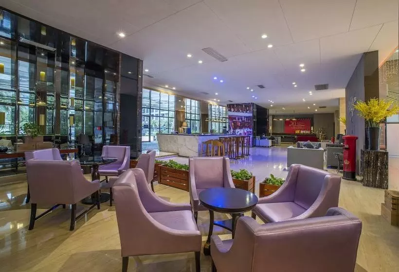 Fotos del hotel Country Garden Airport Kylin Apartment:  5