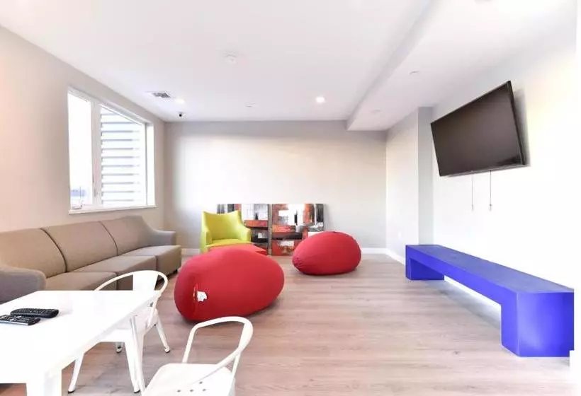 Fotos del hotel Global Luxury Suites Longwood Medical:  17