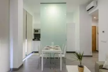Apartamentos Lanceata - Revolta