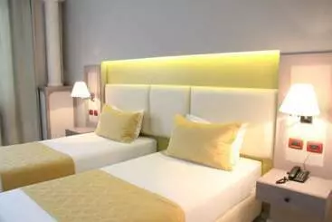 Te Stela Resort & Spa