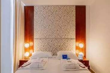 Apartahotel Monicca Collection Suites and Residences
