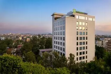 Holiday Inn Express Kathmandu Naxal, An Ihg