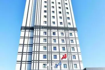 Tryp By Wyndham Istanbul Basin Ekspres