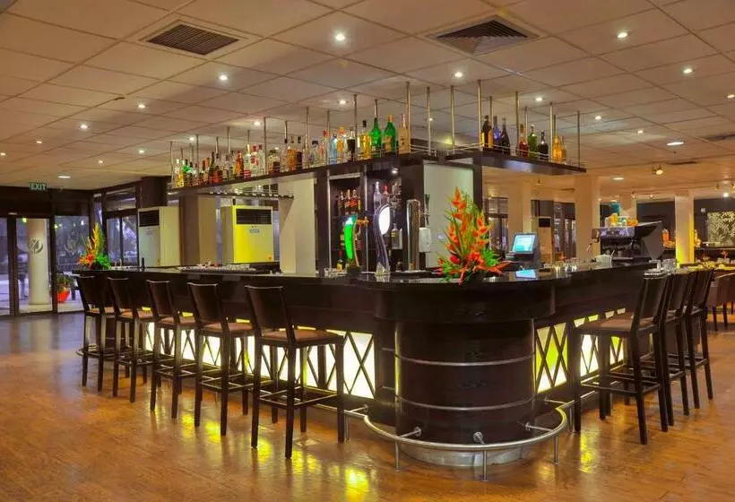 Fotos del hotel Golden Tulip Accra:  4