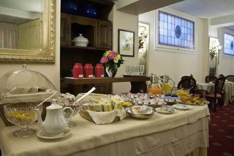 Fotos del hotel De Rose Hotel:  8