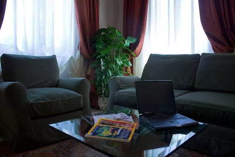 Fotos del hotel De Rose Hotel:  15