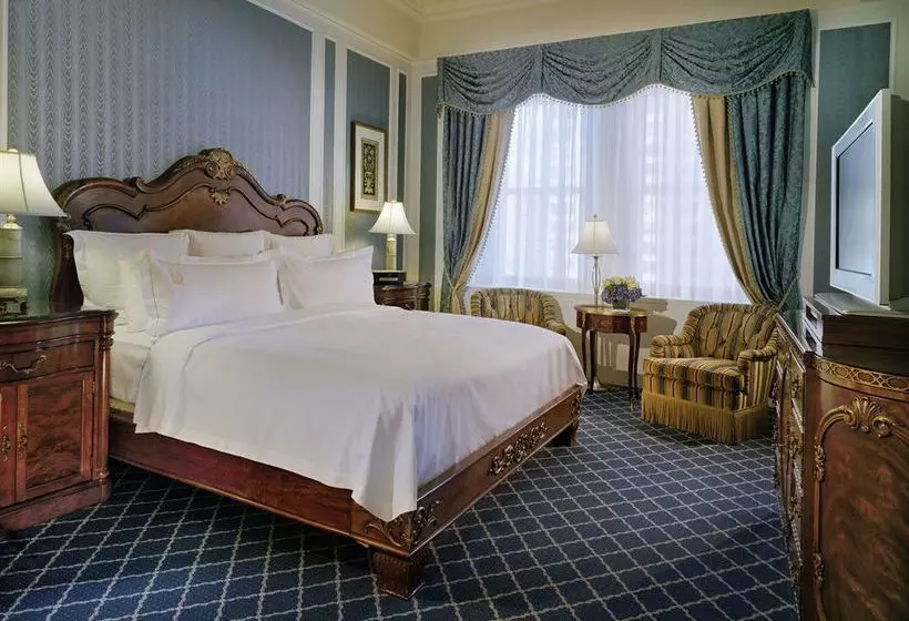 Fotos del hotel The Waldorf Towers:  14