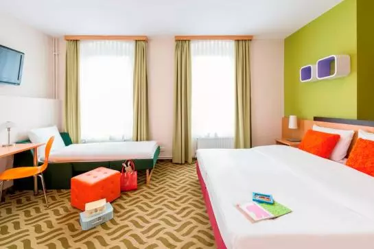 Fotos del hotel Ibis Styles Berlin City Ost:  2