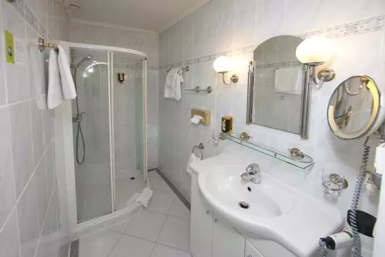 Fotos del hotel Interstar:  9