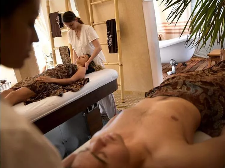 Fotos del hotel Les Jardins d'Ines:  9