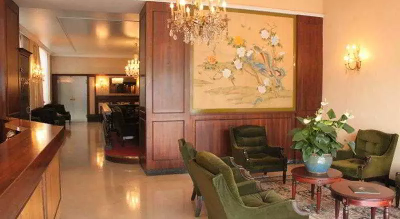 Fotos del hotel Hôtel De Bourgogne:  8