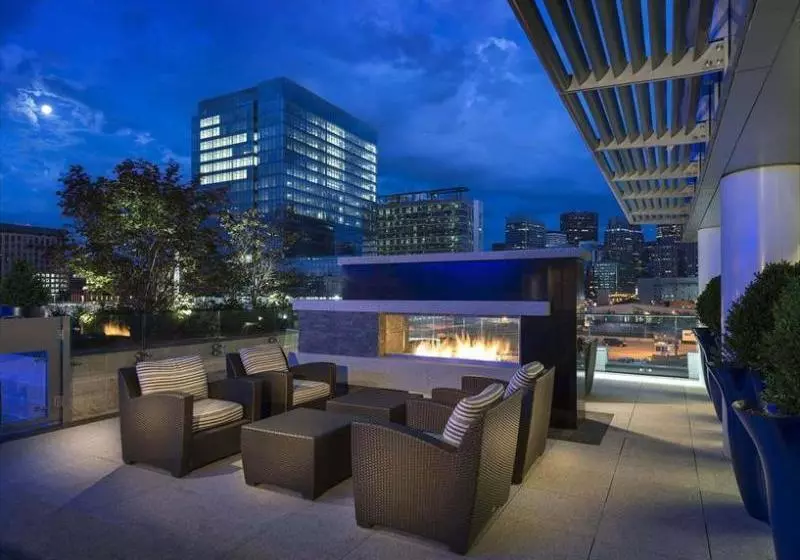Fotos del hotel Global Luxury Suites At Boston Seaport:  6