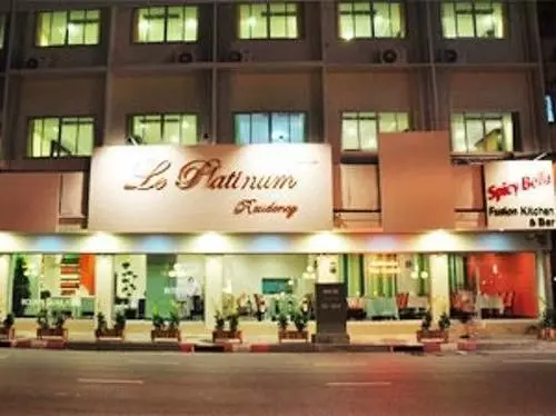 Le Platinum Residency