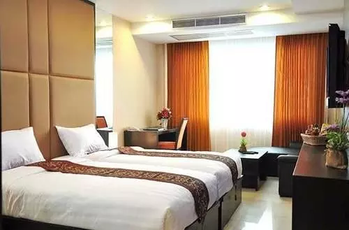 Fotos del hotel Le Platinum Residency:  8