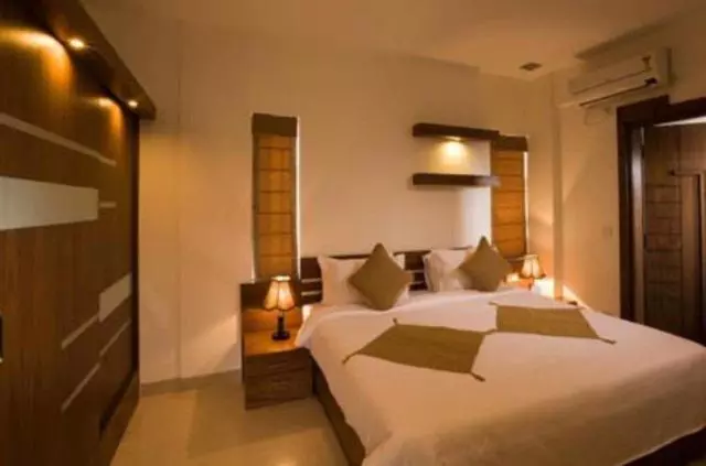 Fotos del hotel Krishinton Suites:  10