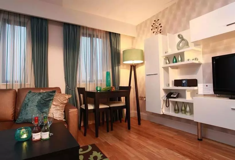 Fotos del hotel Best Western Maitrise Suites Apartment Hotel:  25