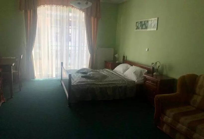 Fotos del hotel Modena:  10