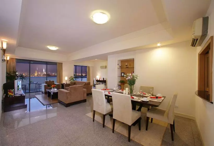 Fotos del hotel Sri Tiara Residences:  8