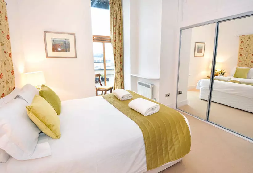 Fotos del hotel Highland Apartments:  19