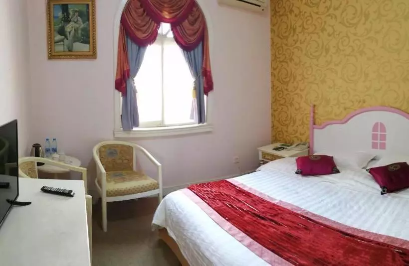 Fotos del hotel Royal Garden:  13