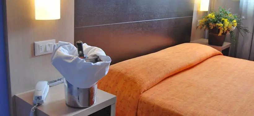 Fotos del hotel Village Serenissima:  16