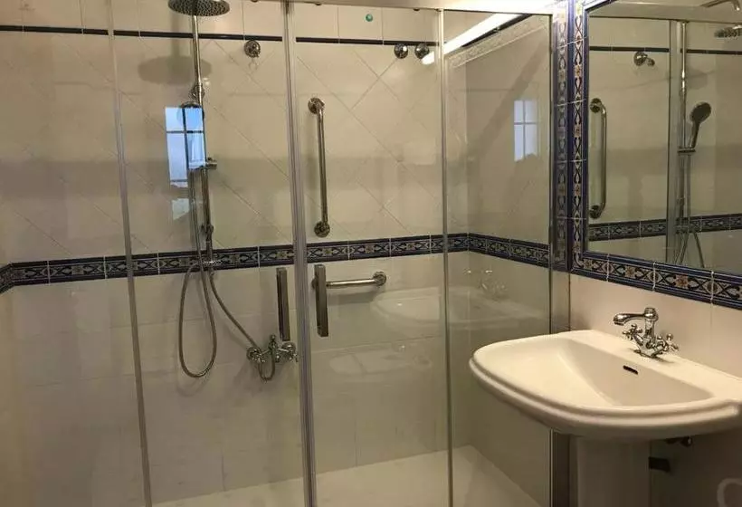 Fotos del hotel La Villa:  8