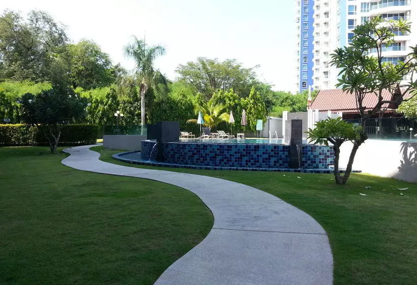 Fotos del hotel Marsi Pattaya:  3