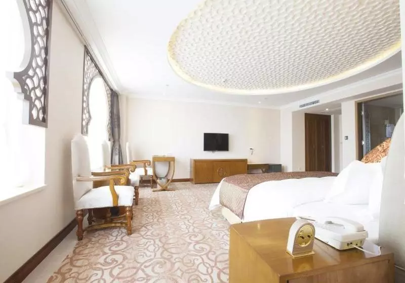 Fotos del hotel Central Asian:  9