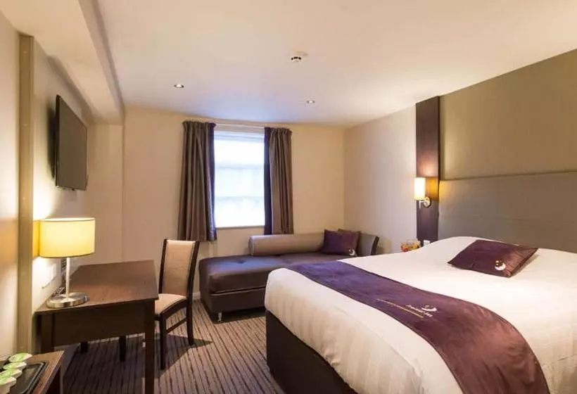 Fotos del hotel Premier Inn London Lewisham:  5
