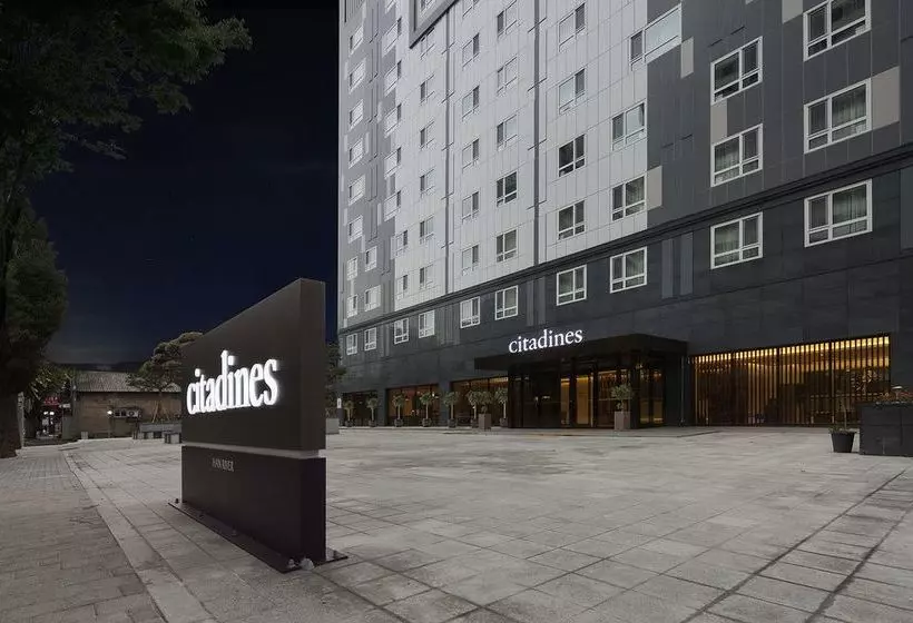 TOV Hotel & Residence