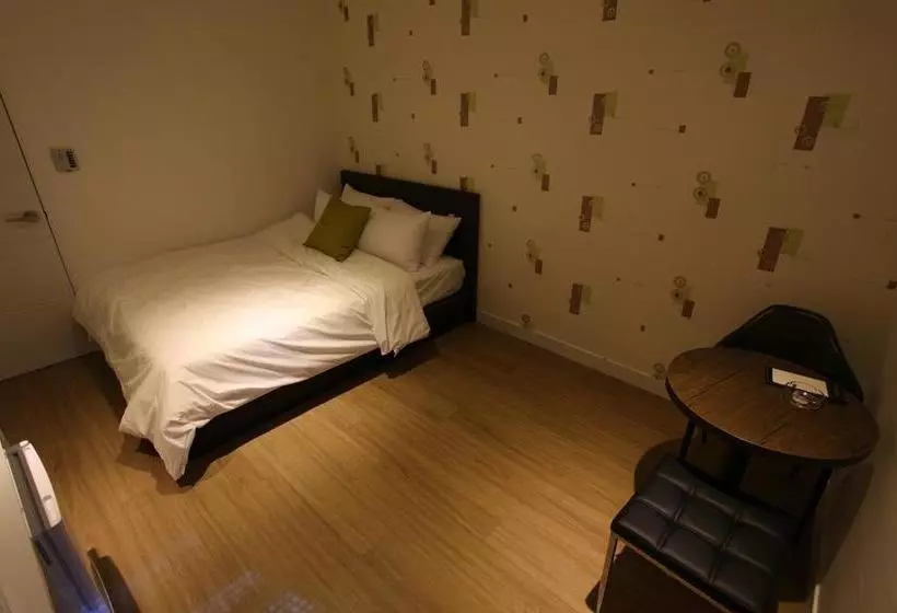 Fotos del hotel Y:  10