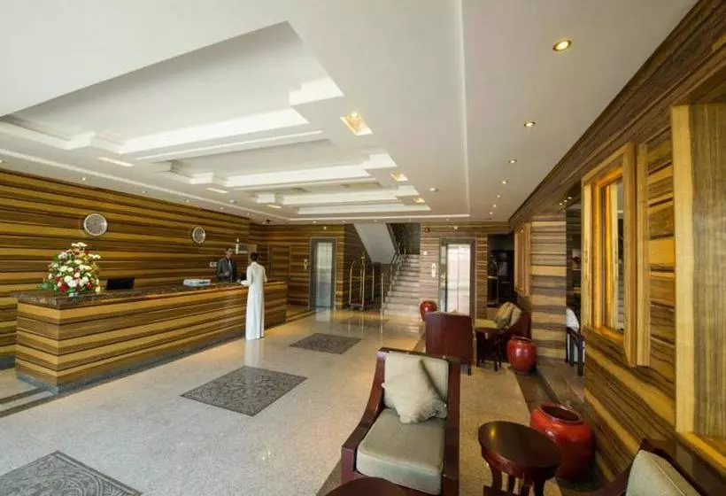 Fotos del hotel Lafontaine Al Shrooq Suites:  9