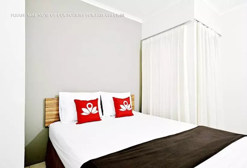 Fotos del hotel Zen Rooms Mampang Prapatan Syariah:  11