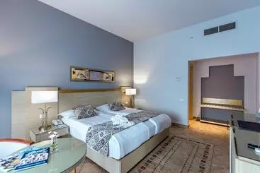 Swiss Inn Pyramids Golf Resort