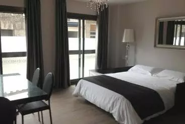 Alvear Suites - Redondela