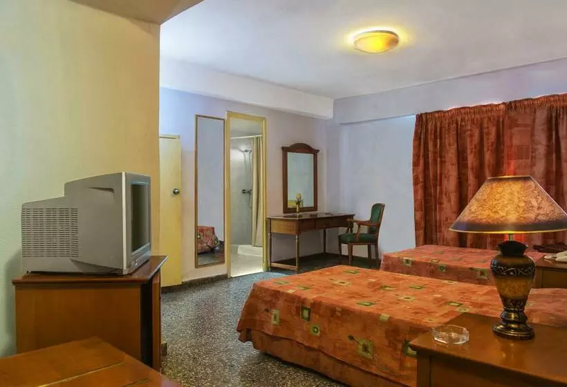 Fotos del hotel Deauville:  2