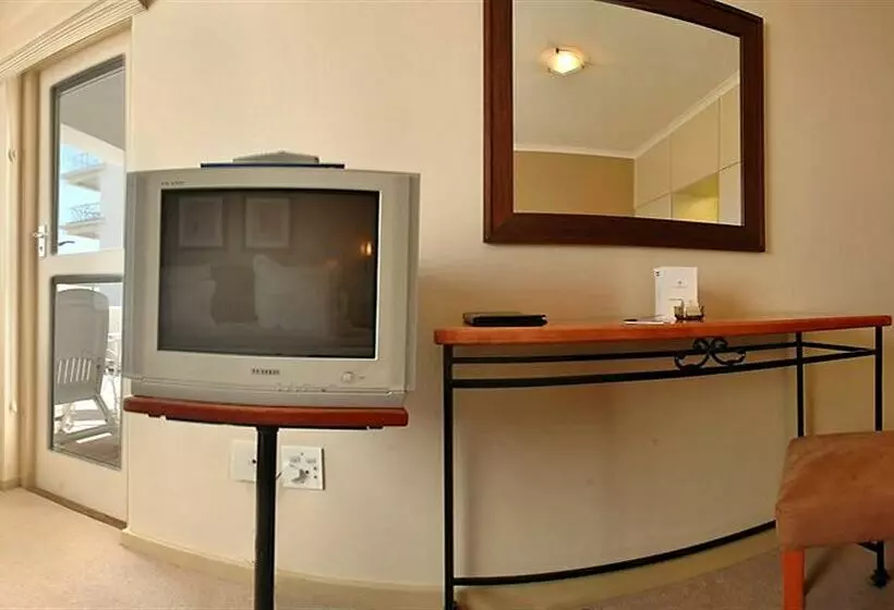 Fotos del hotel Ambassador Hotel:  16