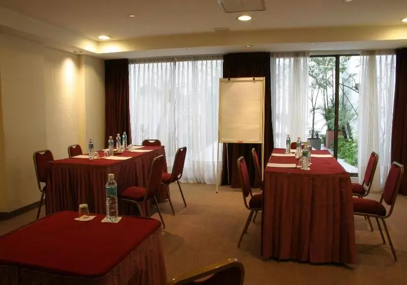 Fotos del hotel Obelisco Center Suites:  4