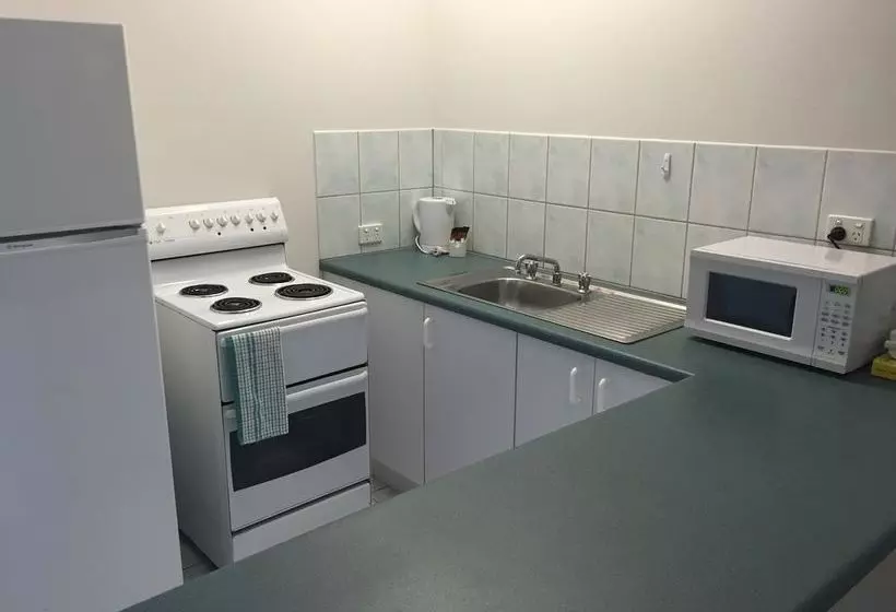 Fotos del hotel Mediterranean All Suites:  18