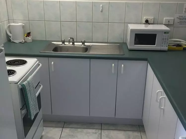 Fotos del hotel Mediterranean All Suites:  5